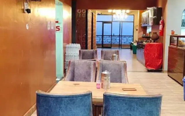 Hotel Karan's Inn