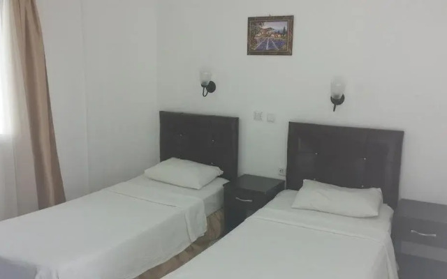 Helios Hotel