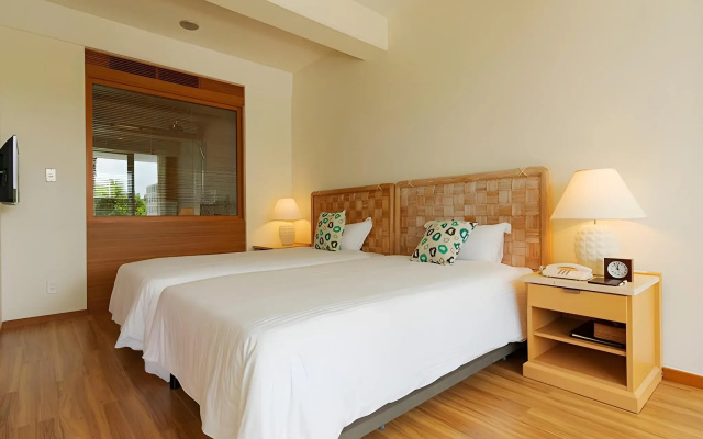 The Moon Beach Museum Resort