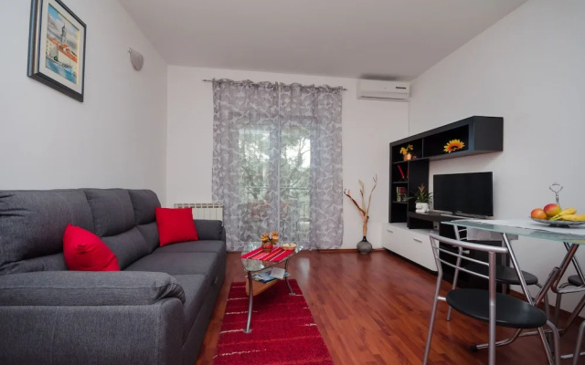 Apartments Miljenko