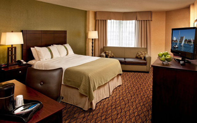 Holiday Inn Sydney - Waterfront by IHG