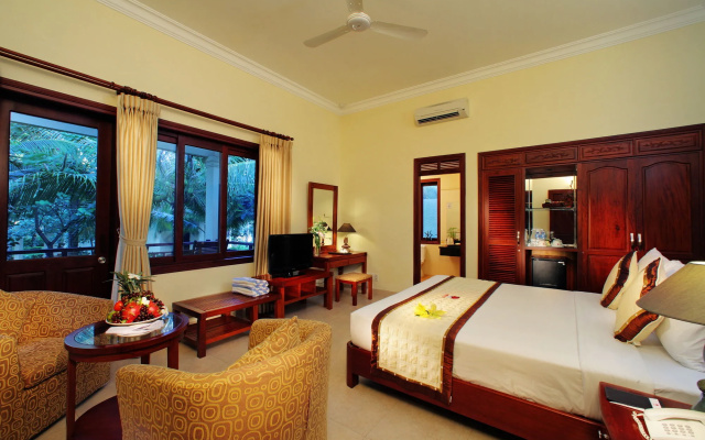 Golden Coast Resort and Spa