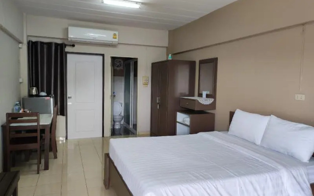 Capital O 75406 Hotel M Rojana