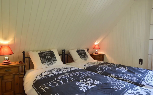 Modern Holiday Home in Hellenthal with Campfire Area