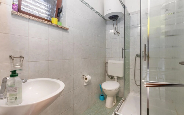 Nice Home in Soline With Wifi and 4 Bedrooms