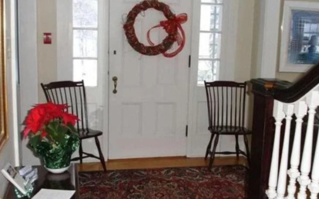 The Trumbull House Bed and Breakfast