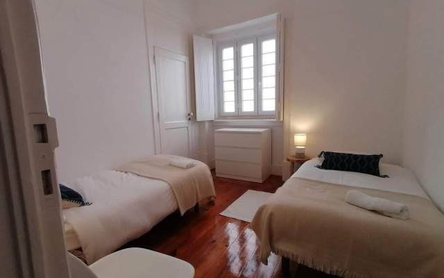 Stunning Apartment Marquês de Pombal