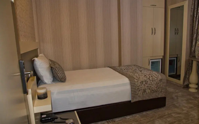 Hotel Karaca