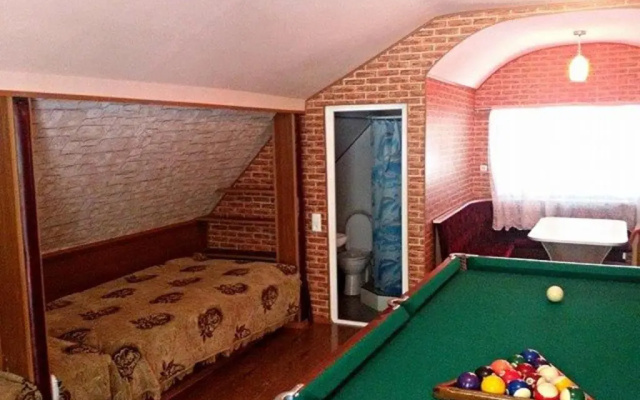 Bacho,s Cottage