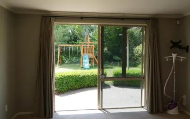 Makepeace Place Homestay