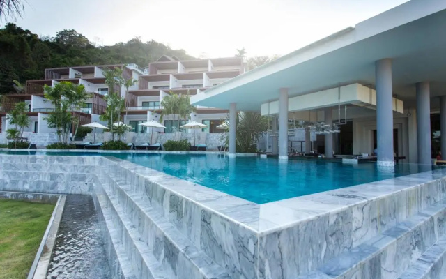 Курортный отель Chalong Chalet Resort & Longstay