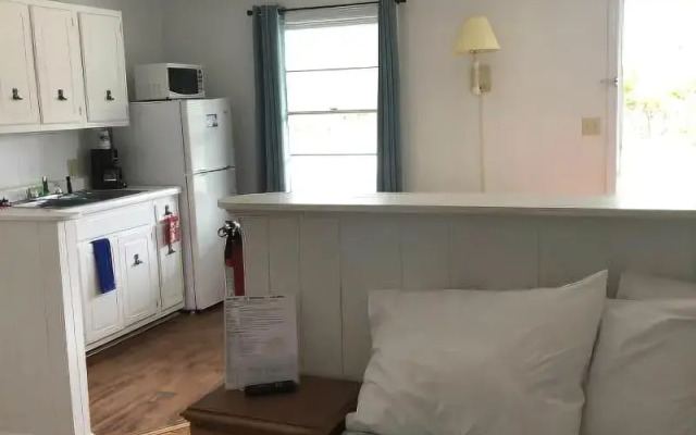Swell Motel