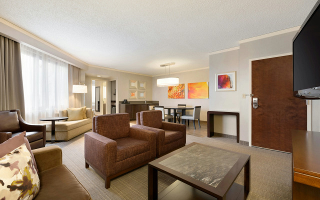 Embassy Suites by Hilton Chicago North Shore Deerfield