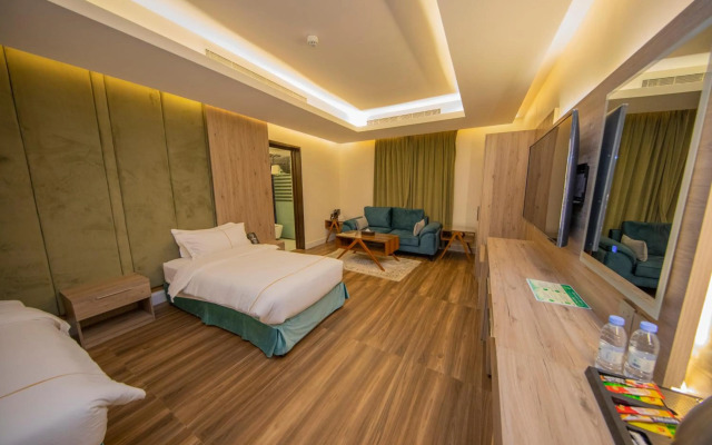 Luxury Night Hotel