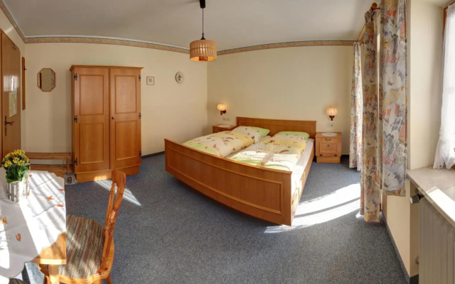 Gästehaus Sterrhäusl - Chiemgau Karte