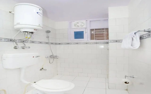 OYO 10870 Home 3BHK Near Museum Chaura Maidaan