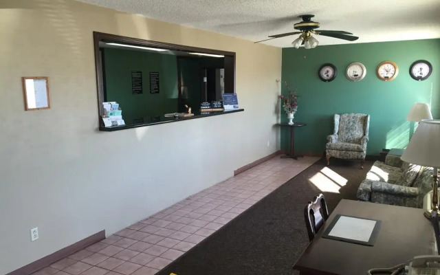 Express Inn Parsons