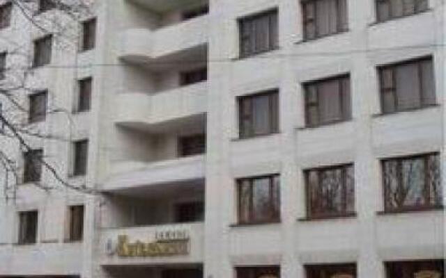 Гостиница Kievskaya вид на фасад