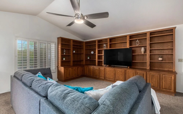 Grandview Scottsdale 4 Bedroom Home by Redawning