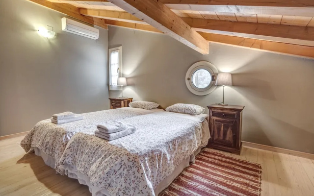 Mastrogiannis Farm House