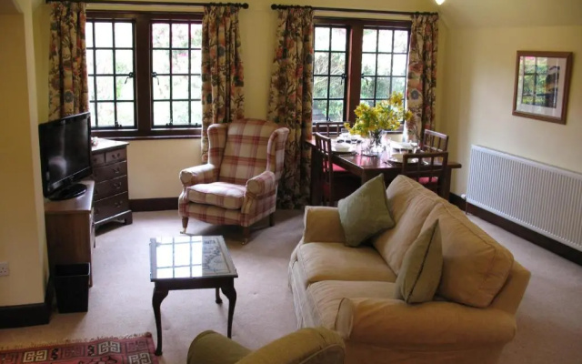 Noddsdale Estate