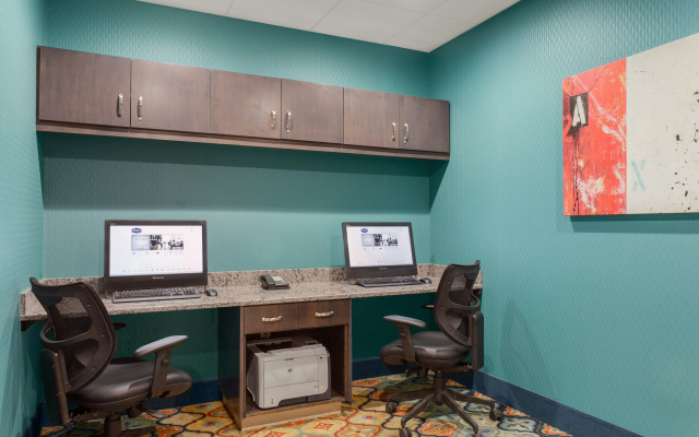 Hampton Inn & Suites West Des Moines/SW Mall Area