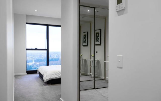 Roomerang at Prima Tower 51