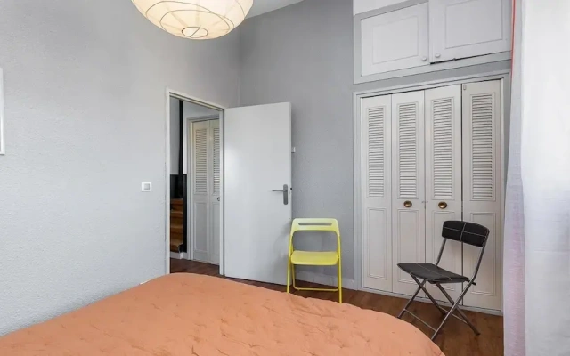 Cozy Beachside Family Stay