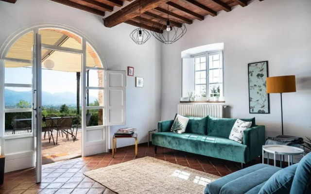 Appartamento con magnifica vista piscina e jacuzzi