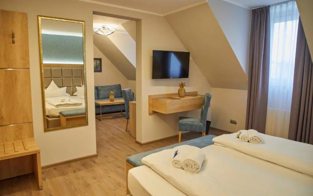 Bernstein Acamed Resort