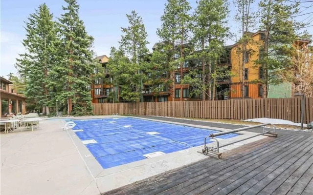 Snodallion 5 Bedroom Condo