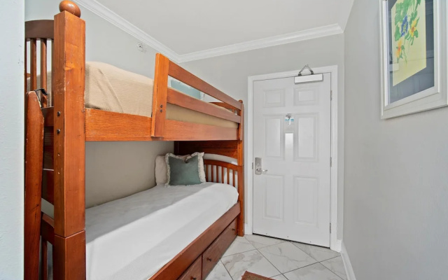 Emerald Beach 2325