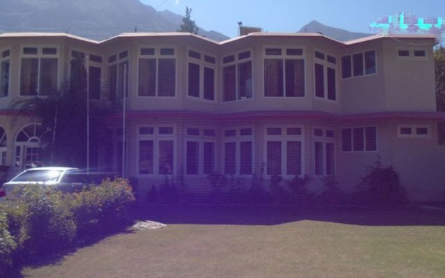 Hotel Riveria in Gilgit, Pakistan from 88$, photos, reviews - zenhotels.com hotel front