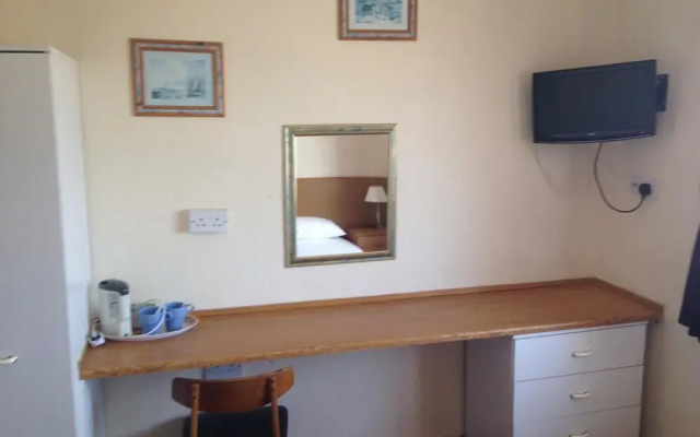 Blue Waves Hotel
