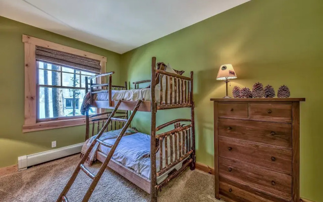 Luxury Three Bedroom Mountain Escape at Kirkwood Townhouse by RedAwning