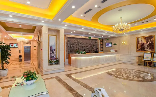 Vienna Hotel Nanjing South Railway Station HuiJing Branch