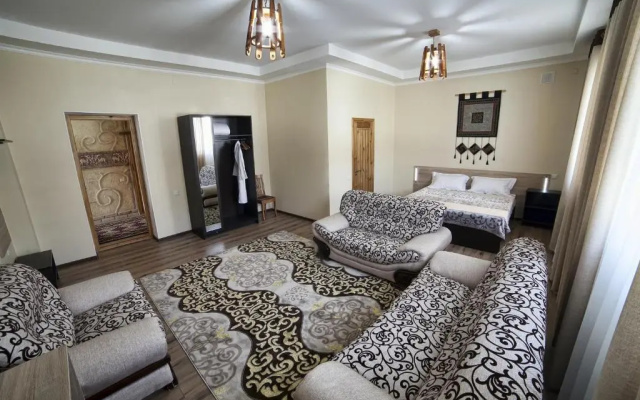 Ethno Hotel Osh (Этно Ош)