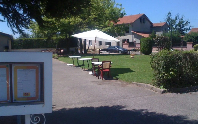 Logis Le Ribotel