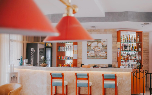 Complex Modern Mamaia All Inclusive