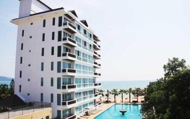Отель The Sand Beach На Чом Тхиан вид на фасад