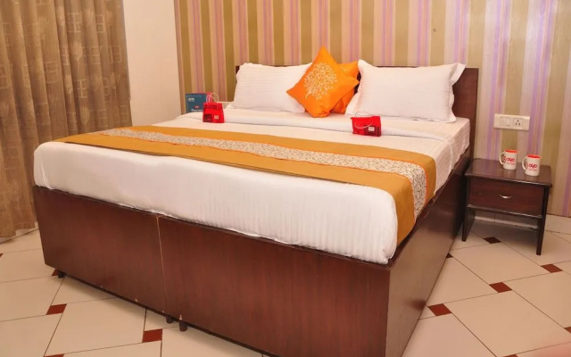 OYO 2130 Hotel HK Continental