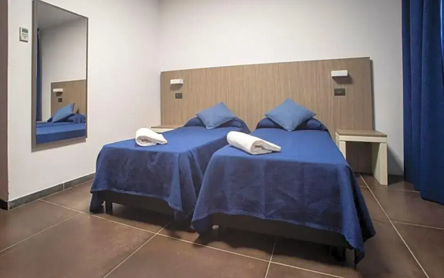 Tiby Hotel