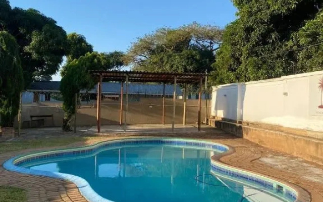 Liam travel inn