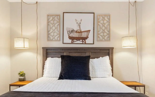 Kim's Dream Retreat - In the Heart of the Ozarks