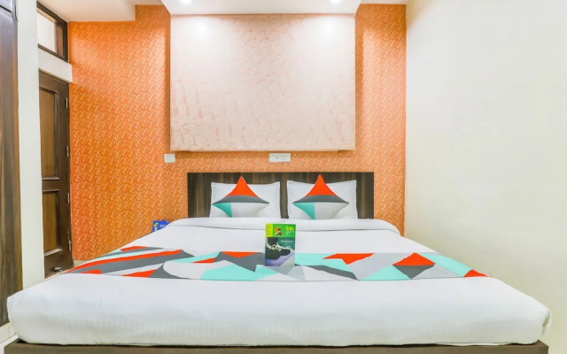 Fabhotel New Dk Palace