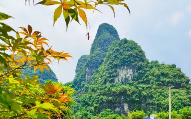 Yangshuo Baiyue Jianshan Homestay (Yangshuo Yulong River)