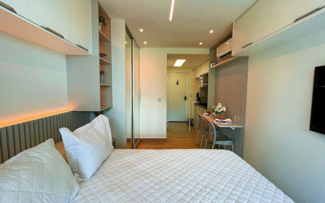 OCEAN - STUDIO COM VARANDA - By Living