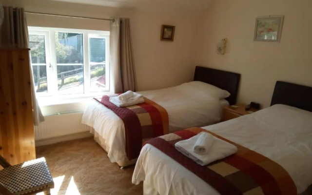 The Red Lion Hotel