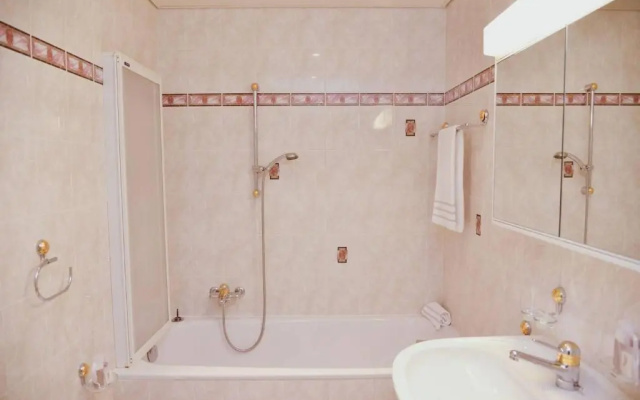 Central City Suite Apartment🧡