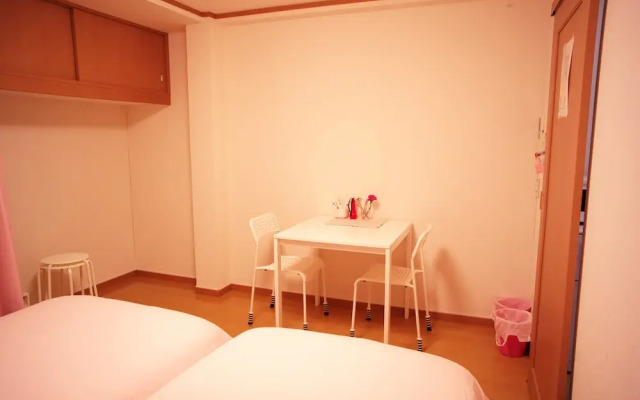 Hosei apartment 301